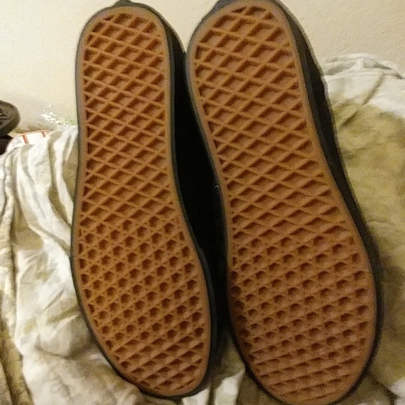 Vans - Picture 4 of 7